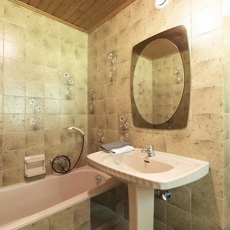 2 By Interhome شقة *